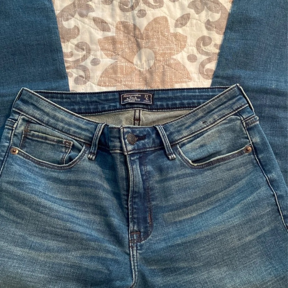A&F jeans bundle - Picture 8 of 11